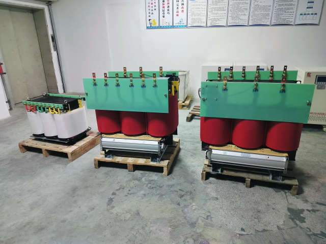 潍城KS11-1000KVA矿用变压器
